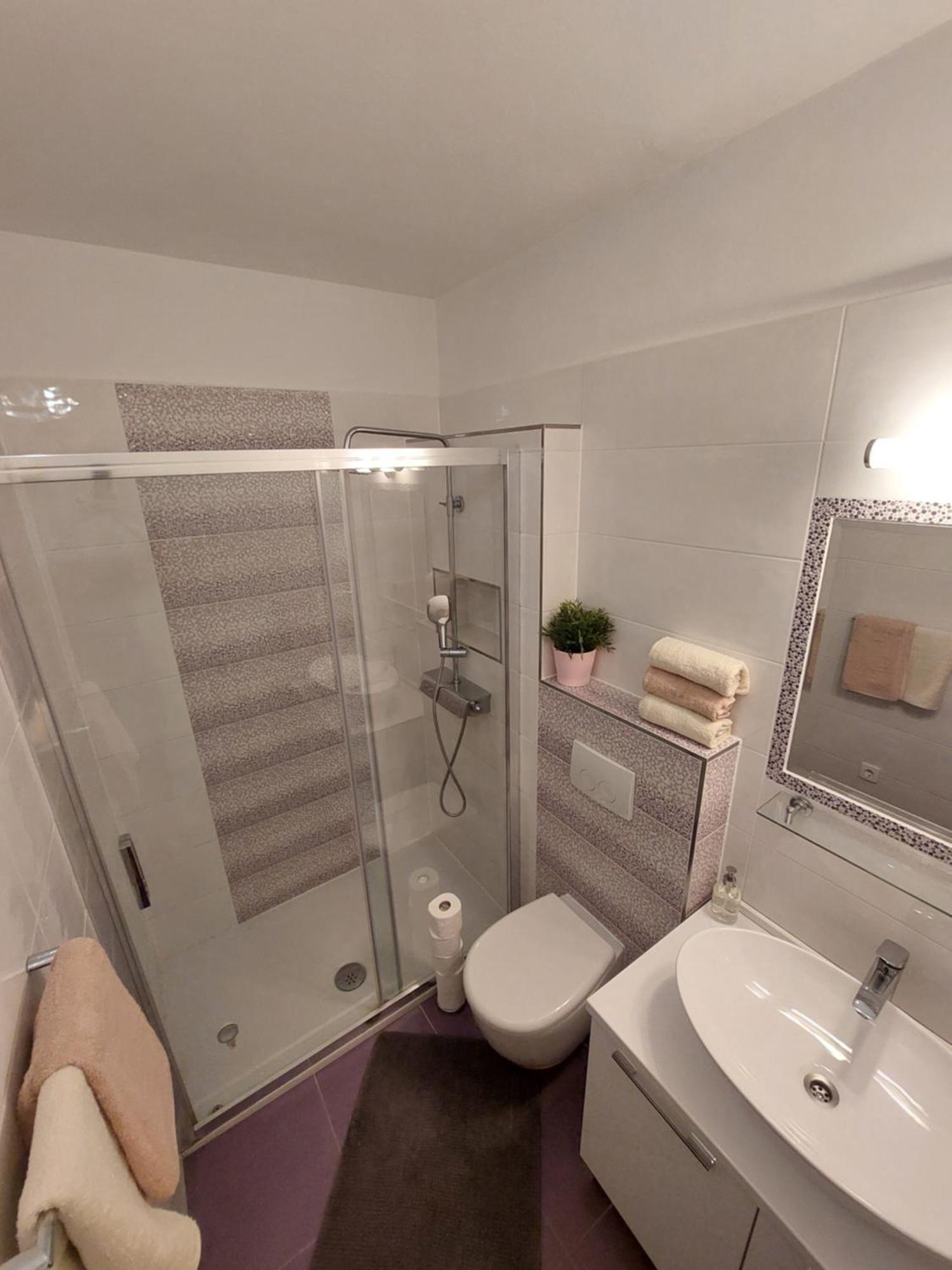 Apartman Nora *